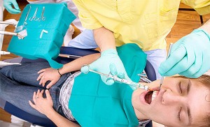 Tandheelkundige implantatie in een droom